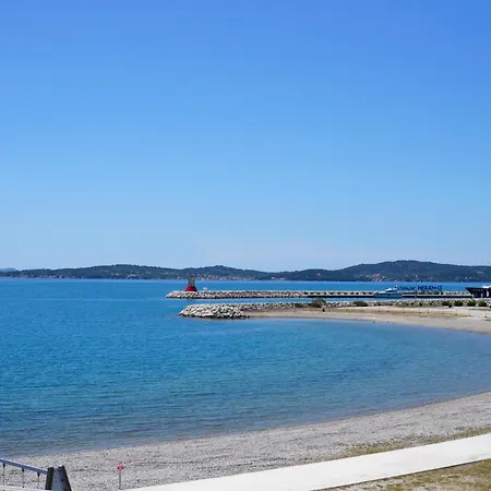 Maritimo ゲストハウス