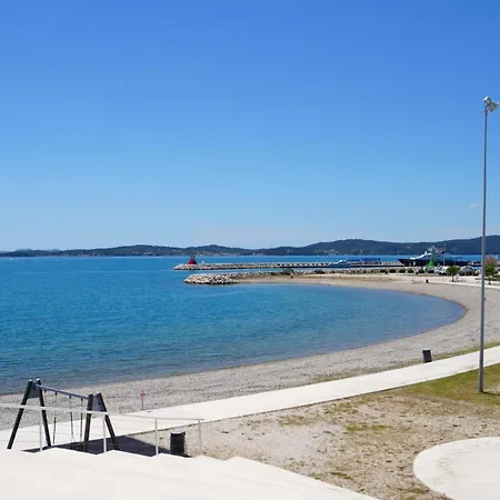 Konukevi Maritimo 3*
