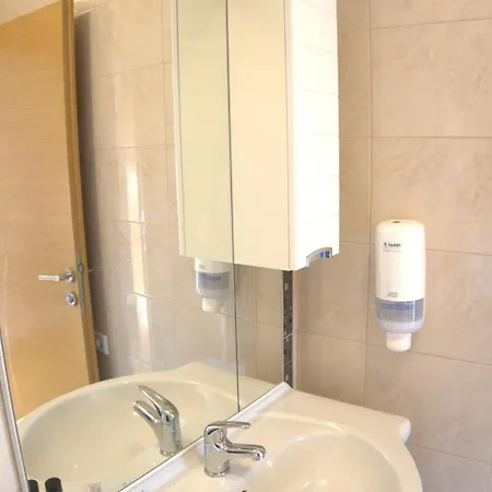Maritimo Konukevi 3*