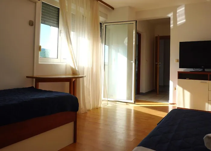 Konukevi Maritimo 3*