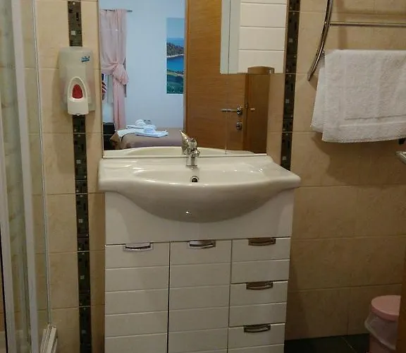 Maritimo Gostinjska kuća 3*